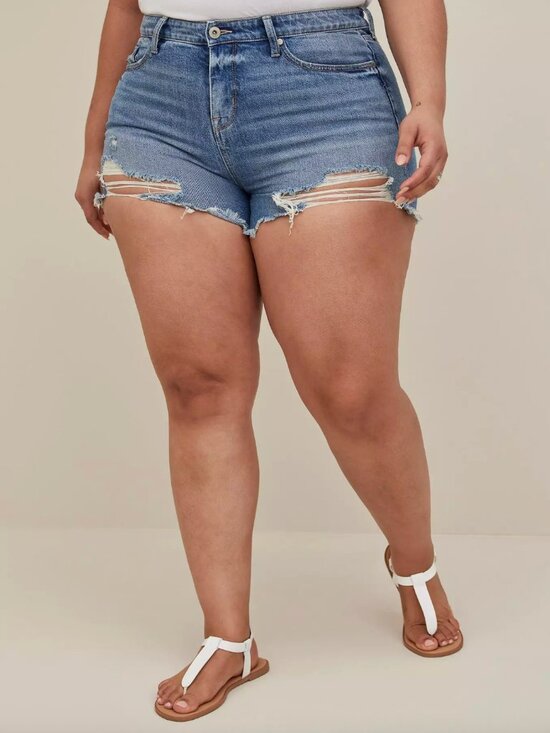 torrid Pants - Torrid Mid-Rise Shortie Short - Classic Denim Medium Wash Attaboy Size 12 NWT